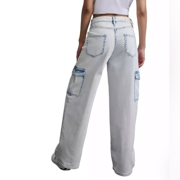 Women's DKNY Jeans High-Rise Wide-Leg Cargo Jeans Light Wash Cotton Plus Size 32 - Picture 2 of 16